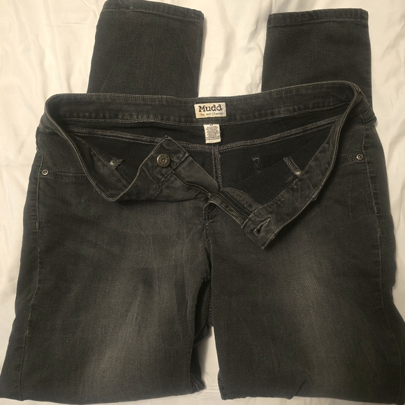 Mudd Juniors size 17 Vintage Black Skinny Jeans Mid Rise Funky Cool Design VGC - Picture 4 of 6